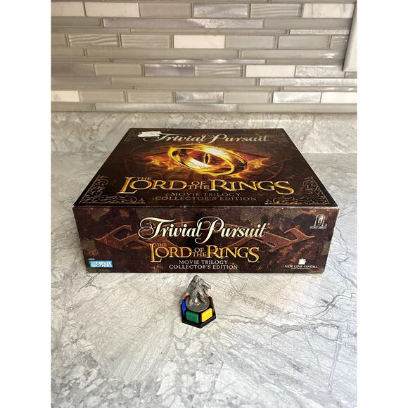 Lord of the Rings Trivial Pursuit Replacement Piece - Aragorn - Picture 3 of 4